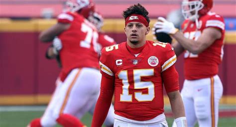 Patrick Mahomes de los Kansas City Chiefs biografía sueldo y cuántos