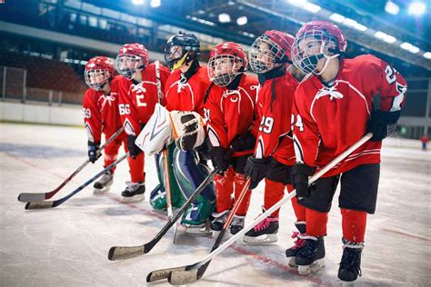 The Best Youth Hockey Sticks: Our Top Picks - Life In Minnesota