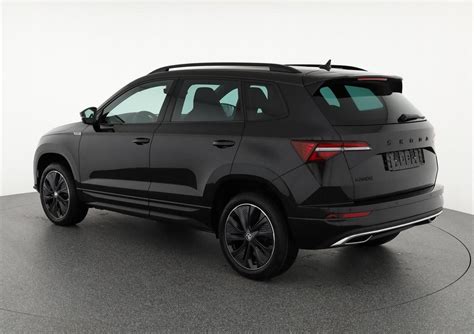 Skoda Karoq Sportline 1 5 TSI DSG Sportline Pano Matrix Navi Kamera