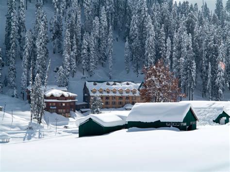 Best Places To Experience Snowfall In Travelbout