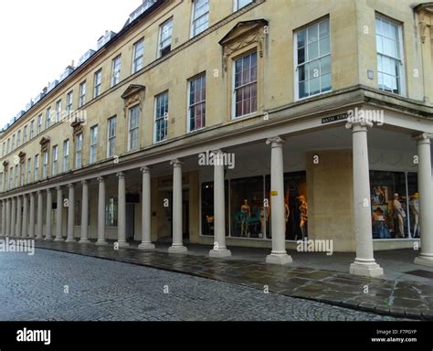 18th Century Elegant Georgian Architecture Shown In A Colonnade In