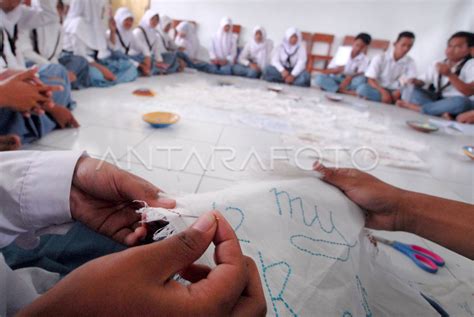 TEKAN ANGKA PUTUS SEKOLAH ANTARA Foto