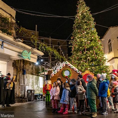 Positano Notizie Positano La Magia Del Natale Avvolge La Citt Con L