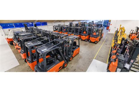 Trucklageretdk Forklift Specialist 300 Vehicles In Stock