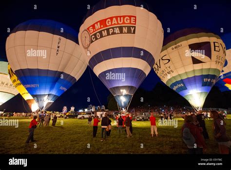 Bristol International Balloon Fiesta, showing the mass ascent and ...