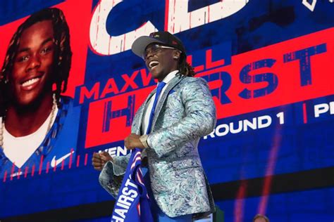 Buffalo Prized Rookie Max Hairston Exits Minicamp on Wednesday - Yahoo ...