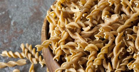 Whole Wheat Pasta: Nutrition, Benefits, Downsides - Nutrition Advance