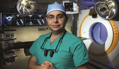 10 Best Neurosurgeons in the World
