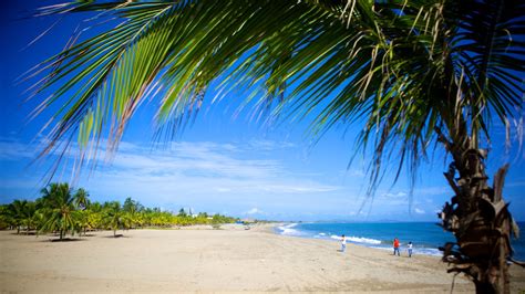 Atlántida ofrece playas únicas en Honduras - DIARIO ROATÁN