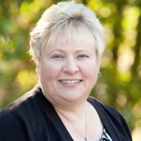 Shore United Bank Celebrates Lisa Rosengren's 30 Years of Service ...