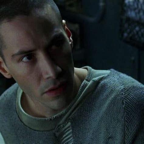 Keanu Reeves Reaparece Com Visual Careca Para Matrix 4