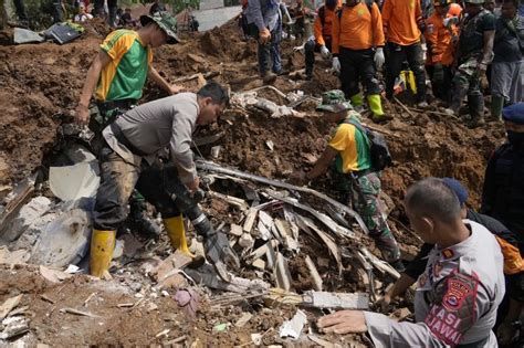 Tiga Hari Tertimbun Reruntuhan Gempa Cianjur Bocah 7 Tahun Selamat