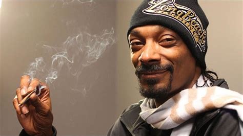 Rapper Snoop Dogg Announces that He’s Quitting Smoking