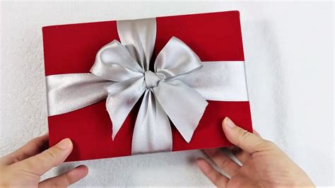 How To Tie A Ribbon On A T Box Youtube