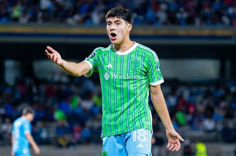 Obed Vargas Pide A La Selección Mexicana Voltear A Ver Países Como