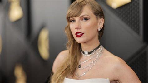 Terjemahan Lirik Lagu Down Bad Taylor Swift For A Moment I Knew