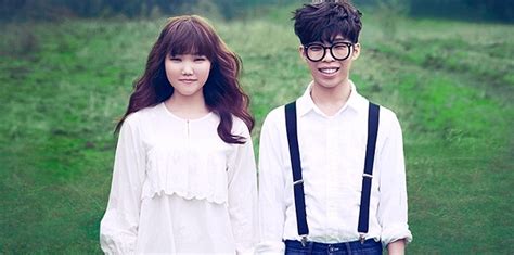 Netizens Are Curious About Whether Or Not Akmu Will Renew Their