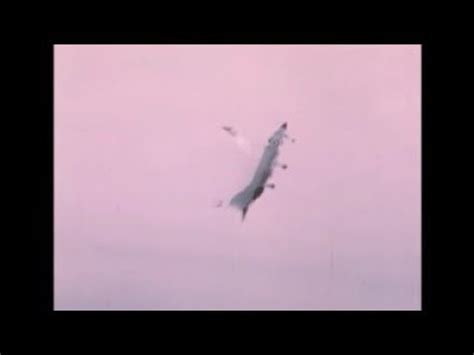 pete pilcher  harvey begay successfully eject