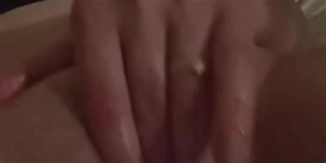 Amateur Wife Pussy Play And Masturbate Tnaflix
