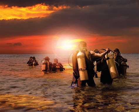 night dive underwater