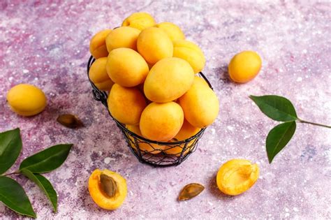 Free Photo | Fresh organic apricots