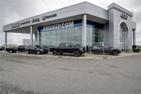 400 CHRYSLER DODGE JEEP RAM - Updated January 2025 - 11 Photos - 3482 9 Line, Innisfil, Ontario ...