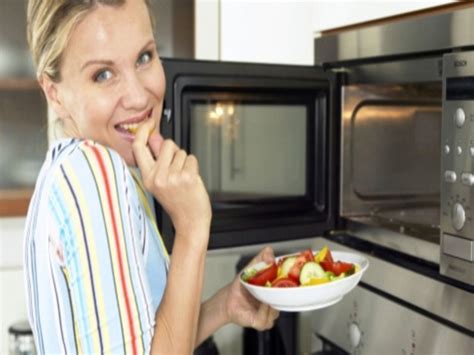 Microwave Oven Advantages Of Using Microwave Ovens Homey Plans