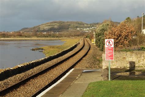 Awaiting The Train To Blaenau Ffestiniog Richard Hoare Geograph