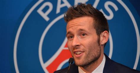 Yohan Cabaye Nouveau Milieu De Terrain Du Psg Depuis Le Janvier