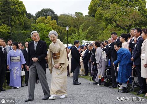 日本明仁天皇退位迎讀秒，最後一天如此度過，未來尊稱上皇住皇宮 每日頭條