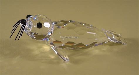 SWAROVSKI SEAL LARGE V4 BLACK NOSE AND WHISKERS Looks Left Most