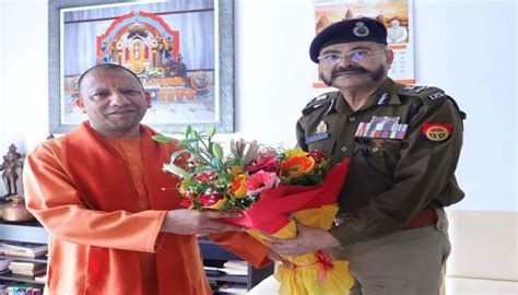 Who Is Ips Prashant Kumar The New Acting Dgp Of Up