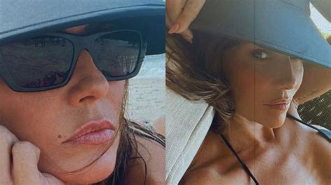 De Biqu Ni Fininho Deborah Secco Renova Bronzeado Na Praia Lugar Ao Sol