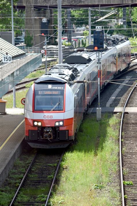 Baureihe 4748 Desiro ML Fotos Bahnbilder De