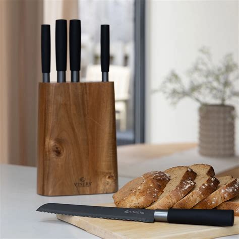 Six Piece Knife Block Set