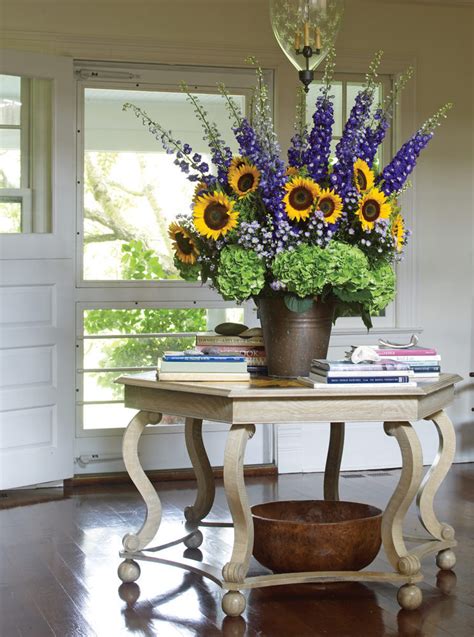 Here Comes The Sun And Sunflower Arrangements Flower Magazine