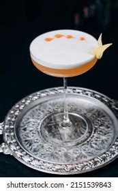 Pisco Sour Cocktail Whiskey Sour Coupe Stock Photo 2151539843 | Shutterstock