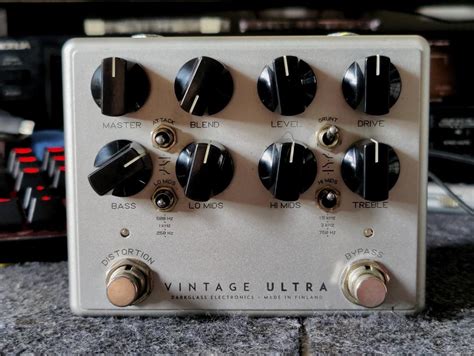 Darkglass Vintage Ultra V Bass Preamp Pedal Hobbies Toys Music