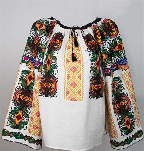 L XL Size Hand Embroidered Romanian Blouse Ie Romaneasca Etsy