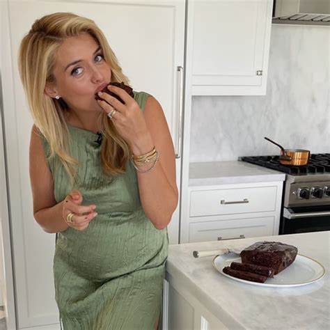 Daphne Oz Pregnant 2022