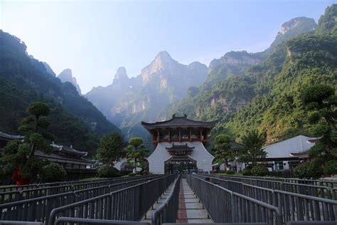 Zhangjiajie Private Day Trip To Grand Canyon Glass Bridge And Baofeng Lake In Zhangjiajie