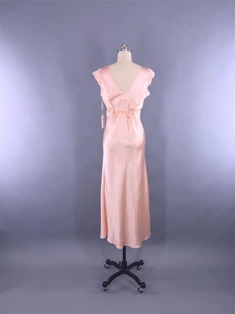 Vintage 1930s Bias Cut Nightgown Art Deco Peach Satin Thisbluebird