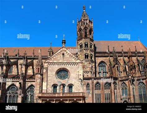 Freiburg Minster Freiburger Munster In Freiburg Im Breisgau Germany