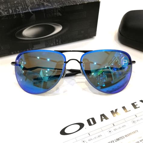 Defect Authentic Oakley Tailpin Satin Black W Sapphire Iridium