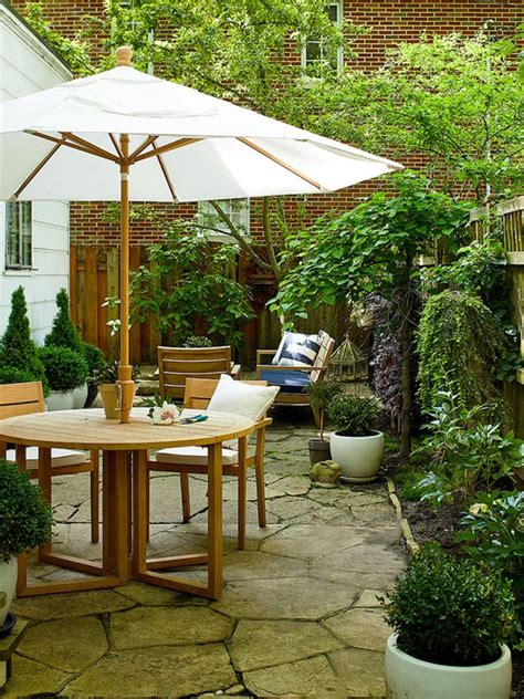 5 Patio Shade Ideas to Make Backyard Hangouts Less Sweaty