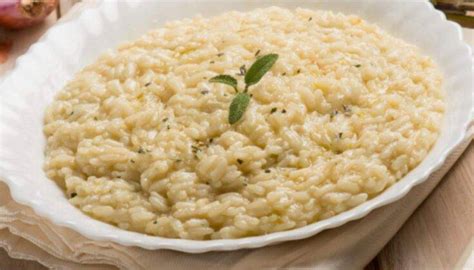 Risotto Con Mele E Taleggio Profumato Alla Salvia Originale E Gustoso