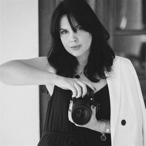 Картинка портрет милы - 34 фото