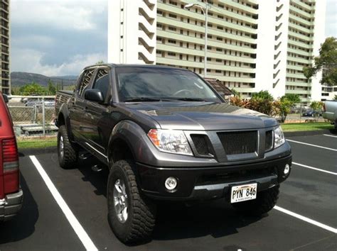 Nissan Frontier Vinyl Wrap