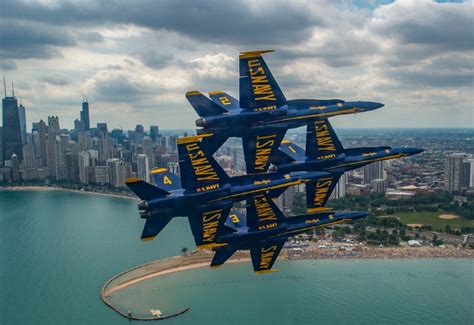 Lt Amanda Lee Joins The Blue Angels As The First Female Demo Pilot