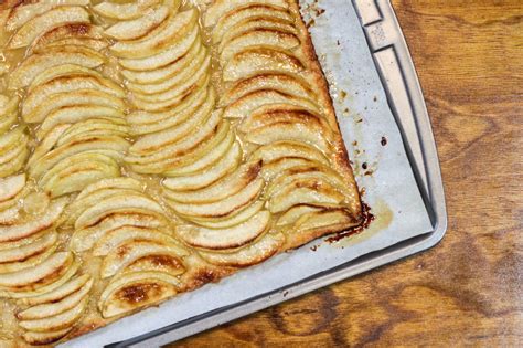 Apple Tart With Apple Glaze Chef Julie Yoon